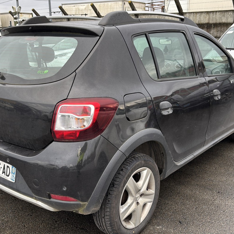 DACIA SANDERO 2 PHASE 1 1.5 BLUE DCI - 8V TURBO Photo n°3