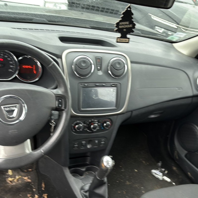 DACIA SANDERO 2 PHASE 1 1.5 BLUE DCI - 8V TURBO Photo n°13