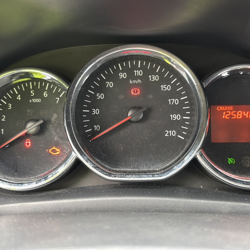 DACIA SANDERO 2 PHASE 1 1.5 BLUE DCI - 8V TURBO Photo n°17