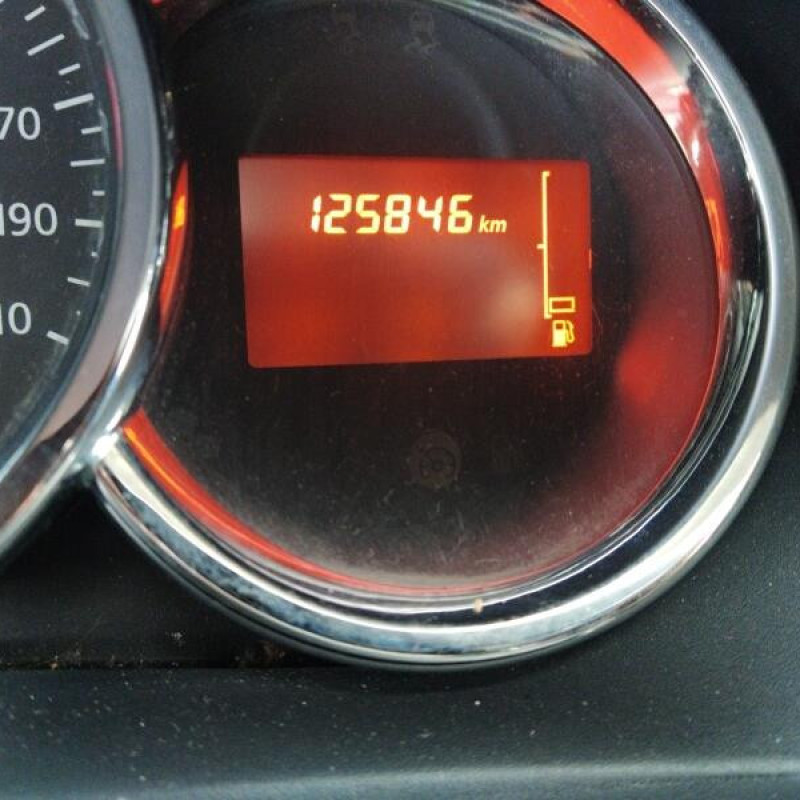DACIA SANDERO 2 PHASE 1 1.5 BLUE DCI - 8V TURBO Photo n°32