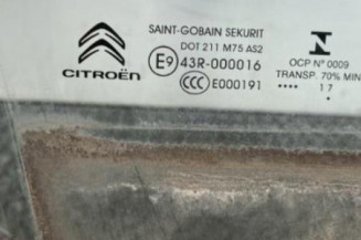 Vitre avant droit CITROEN C4 GRAND PICASSO 2