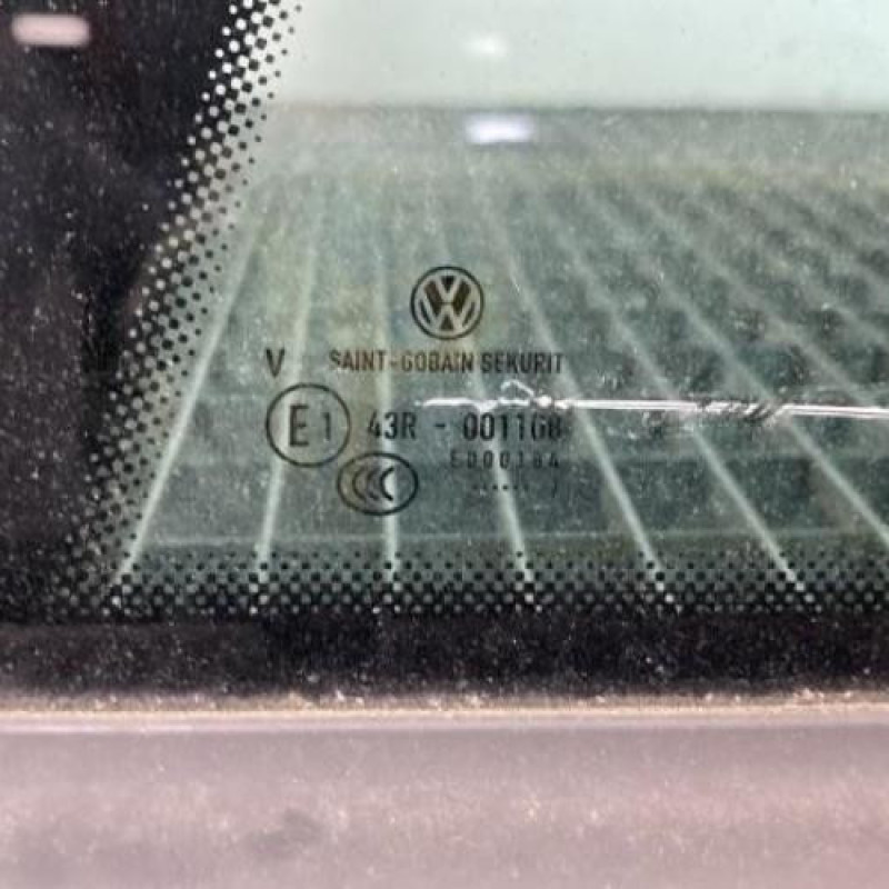 Custode arriere gauche VOLKSWAGEN SCIROCCO 3 Photo n°2