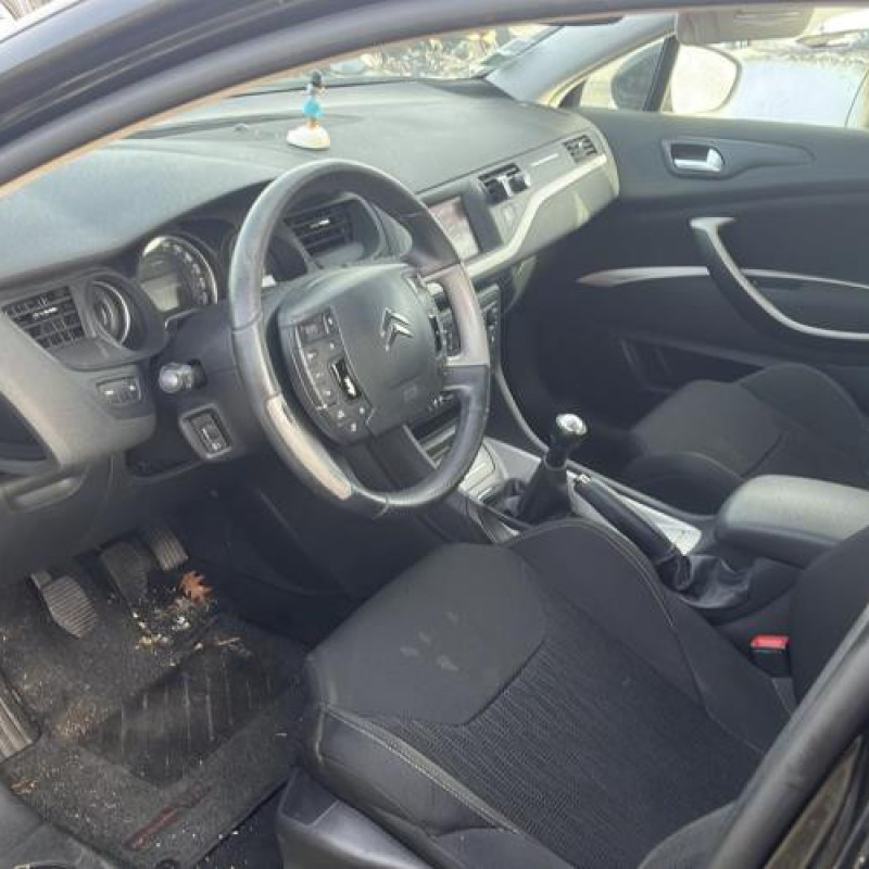 Vitre arriere droit CITROEN C5 2 Photo n°13
