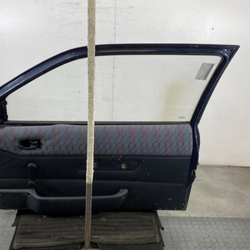Porte avant droit FORD FIESTA 3 Photo n°7