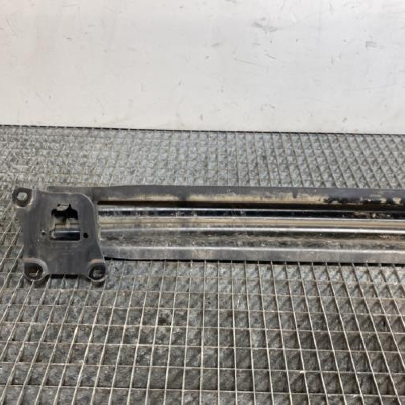 Renfort pare choc arriere (traverse) VOLKSWAGEN GOLF PLUS Photo n°6