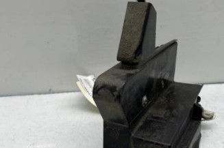 Serrure avant droit DACIA SANDERO 2