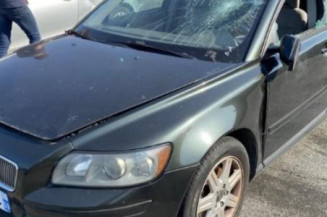 Serrure avant gauche VOLVO V 50