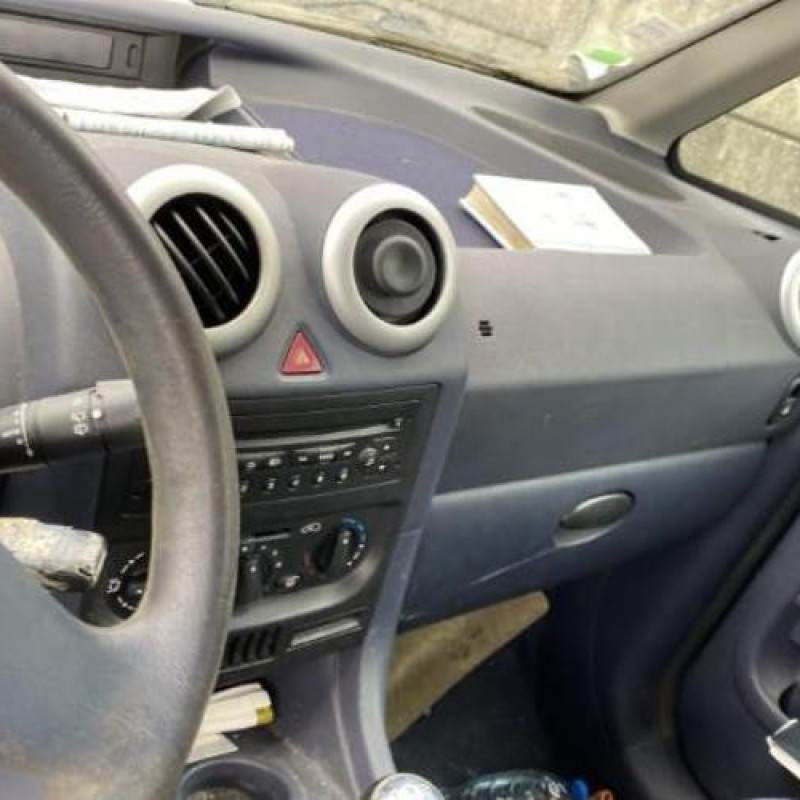 Custode avant droit PEUGEOT 1007 Photo n°19