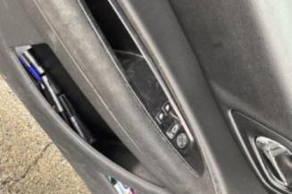 Custode avant droit (porte) CITROEN C4 1