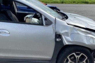 Vitre arriere droit DACIA DUSTER 2