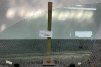 Vitre avant gauche KIA SPORTAGE 3 Photo n°1