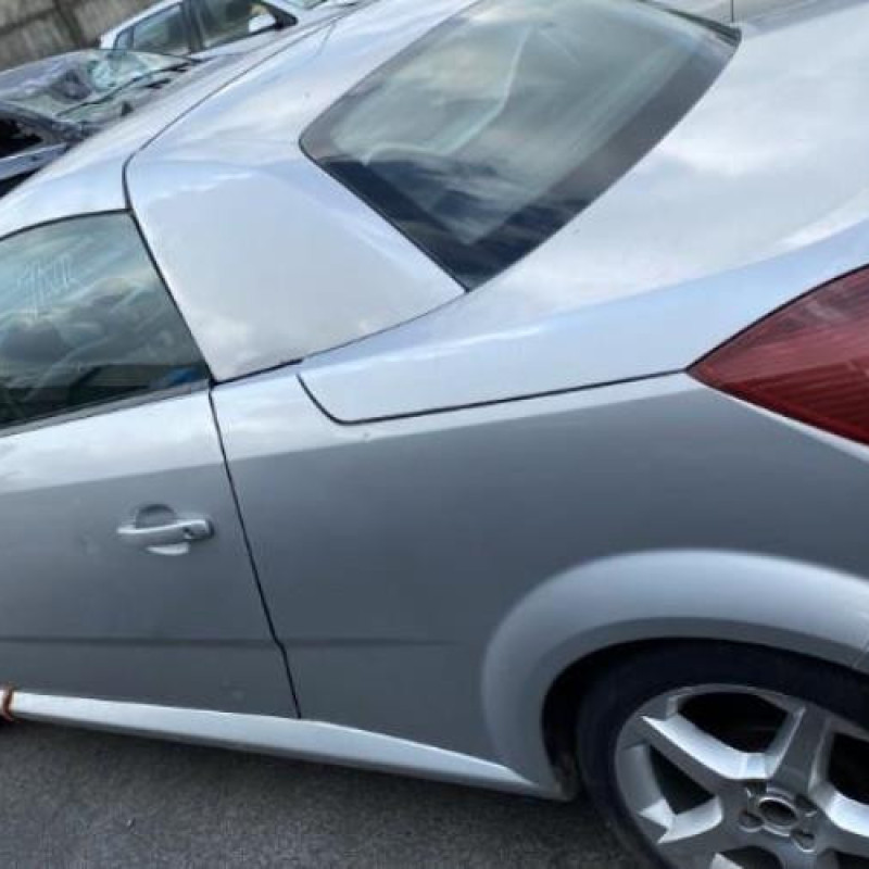 Vitre avant droit OPEL TIGRA 2 Photo n°12
