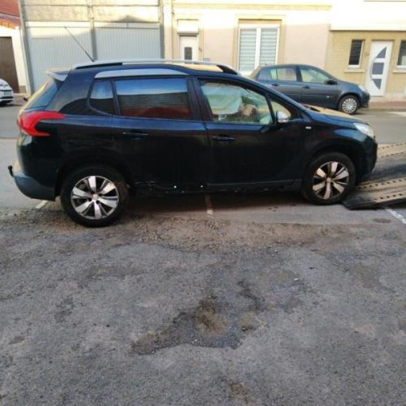 Vitre arriere droit PEUGEOT 2008 1 Photo n°10