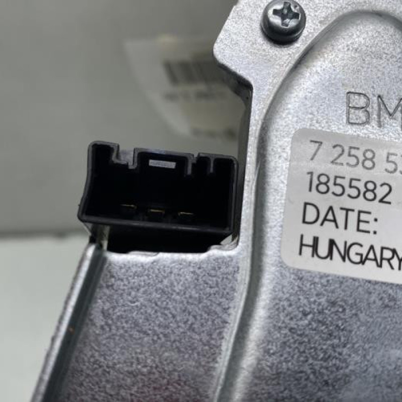 Moteur essuie glace arriere BMW SERIE 1 F20 Photo n°4