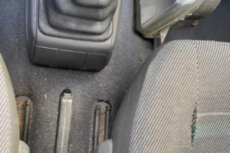 Moteur essuie glace arriere RENAULT R19