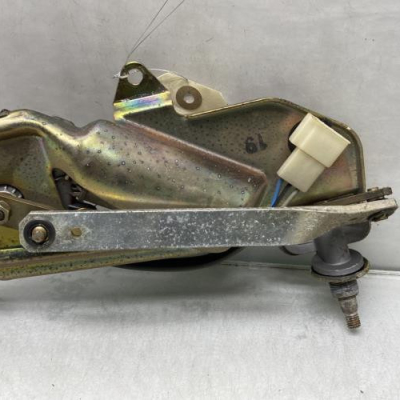 Moteur essuie glace arriere RENAULT R19 Photo n°2