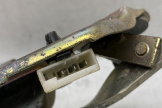 Moteur essuie glace arriere RENAULT R19