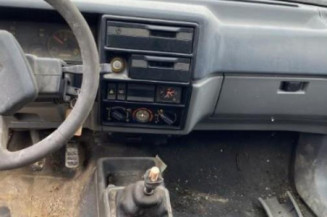 Moteur essuie glace arriere RENAULT R19