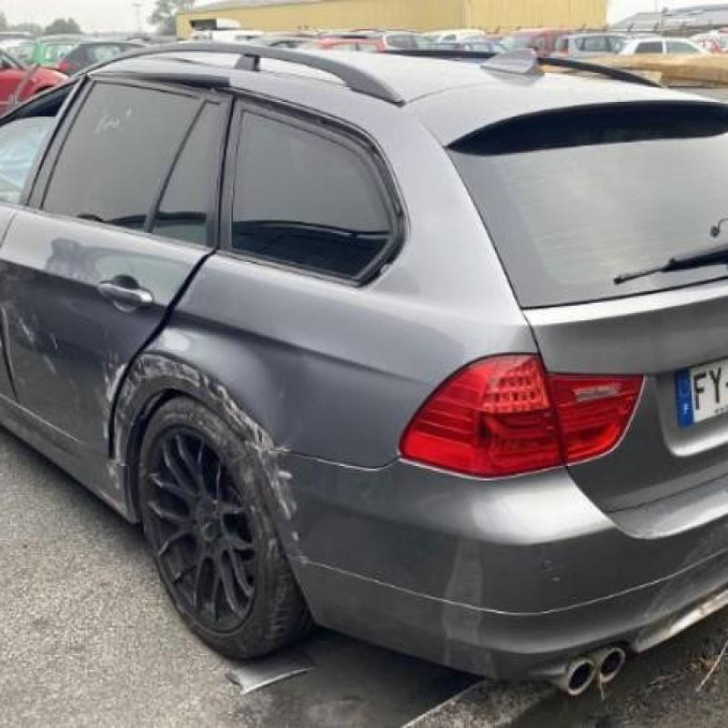 Custode arriere gauche (porte) BMW SERIE 3 E91 Photo n°9