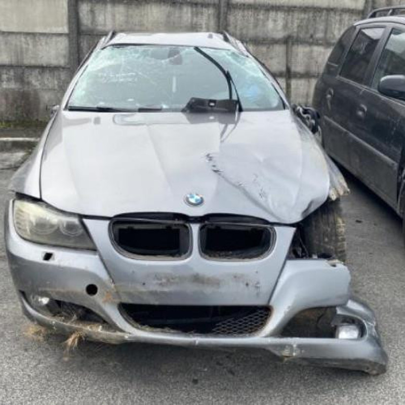 Custode arriere gauche (porte) BMW SERIE 3 E91 Photo n°11