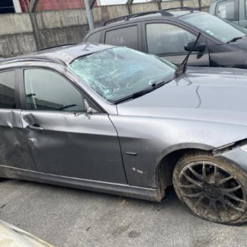 Custode arriere gauche (porte) BMW SERIE 3 E91 Photo n°12