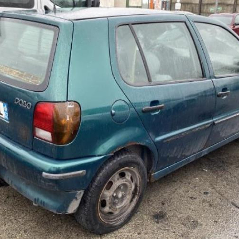 Vitre avant droit VOLKSWAGEN POLO 3 Photo n°7