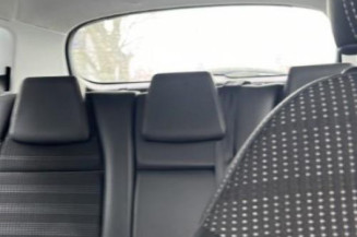 Vitre arriere droit PEUGEOT 2008 1