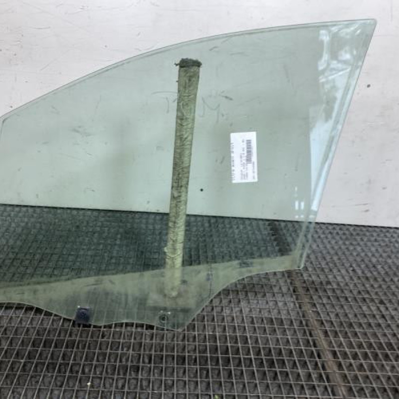 Vitre avant droit PEUGEOT 2008 1 Photo n°6