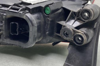 Feu arriere principal gauche (feux) RENAULT CLIO 4