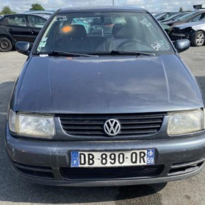 Optique avant secondaire gauche (feux)(clignotant) VOLKSWAGEN POLO 3 Photo n°11
