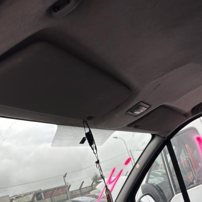 Amortisseur avant droit RENAULT TRAFIC 2 Photo n°20