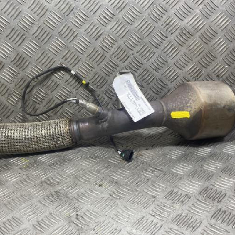 Catalyseur (echappement) RENAULT CLIO 4 Photo n°1