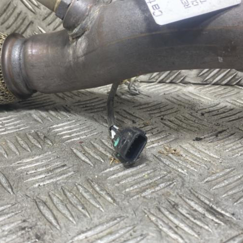 Catalyseur (echappement) RENAULT CLIO 4 Photo n°2