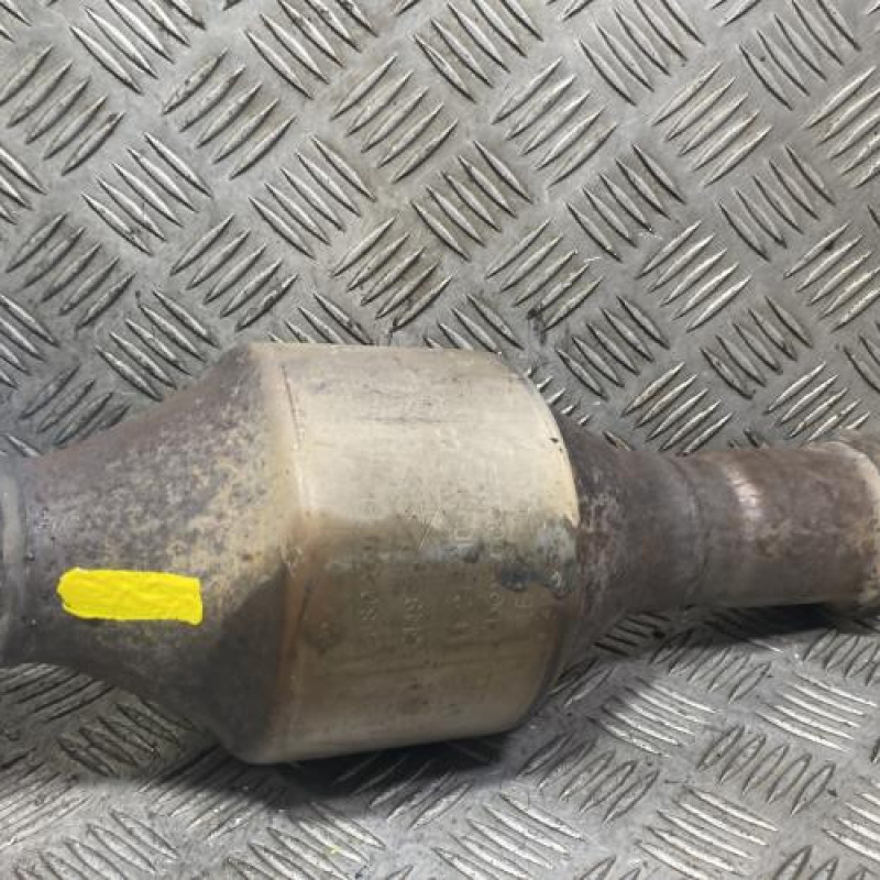 Catalyseur (echappement) RENAULT CLIO 4 Photo n°3