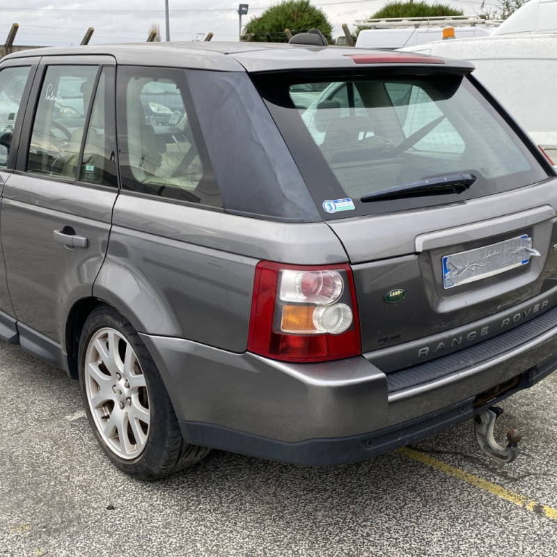 LAND ROVER RANGE ROVER 1 SPORT PHASE 1 2.7 SDV6 - 24V V6 TURBO 4X4 Photo n°6