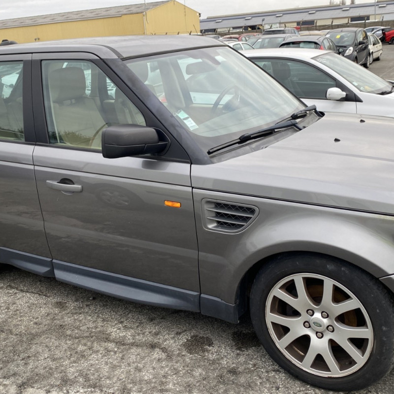 LAND ROVER RANGE ROVER 1 SPORT PHASE 1 2.7 SDV6 - 24V V6 TURBO 4X4 Photo n°10
