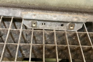 Vitre avant gauche FORD FIESTA 3