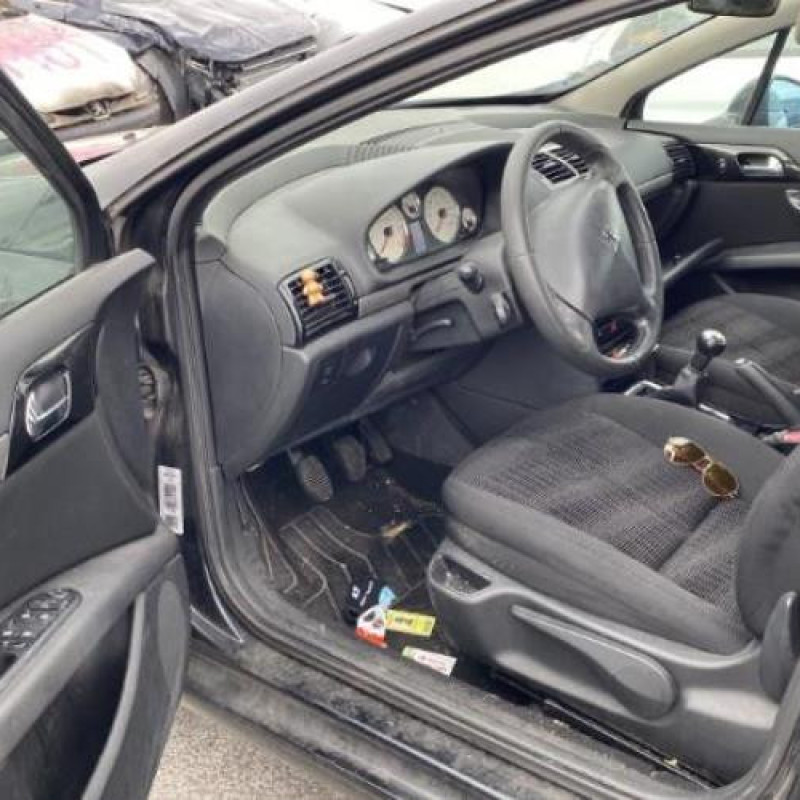 Vitre arriere droit PEUGEOT 407 Photo n°15