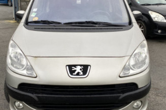 PEUGEOT 1007 1.4 HDI - 8V TURBO
