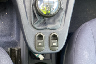 PEUGEOT 1007 1.4 HDI - 8V TURBO