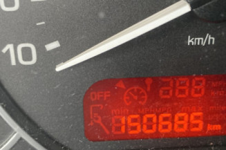PEUGEOT 1007 1.4 HDI - 8V TURBO
