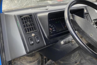 Retroviseur droit RENAULT TRAFIC 1