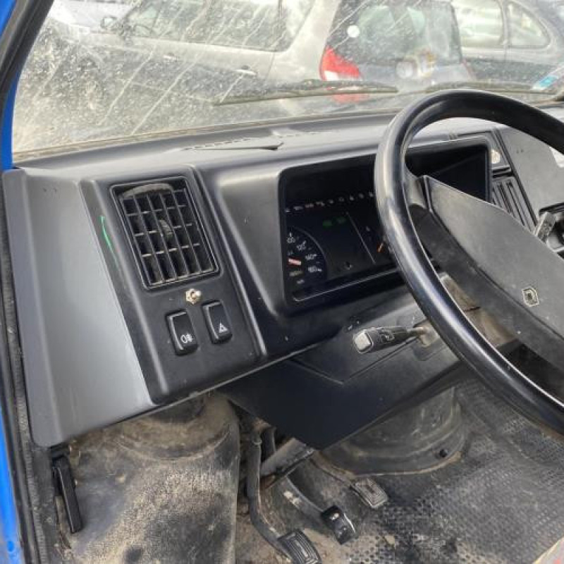 Retroviseur droit RENAULT TRAFIC 1 Photo n°19