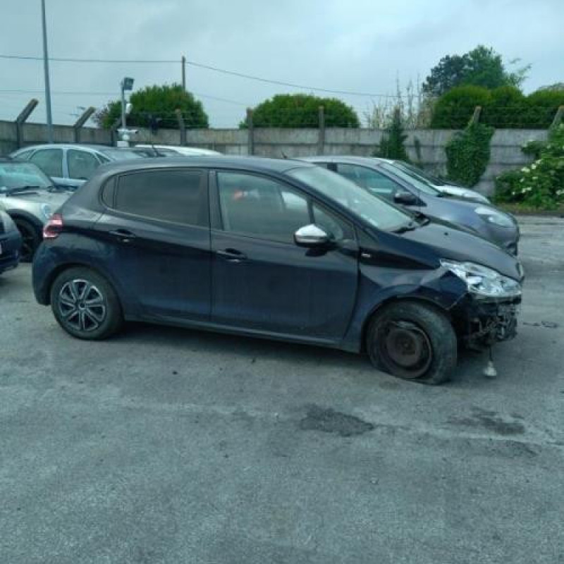 Absorbeur de pare choc arriere PEUGEOT 208 1 Photo n°6