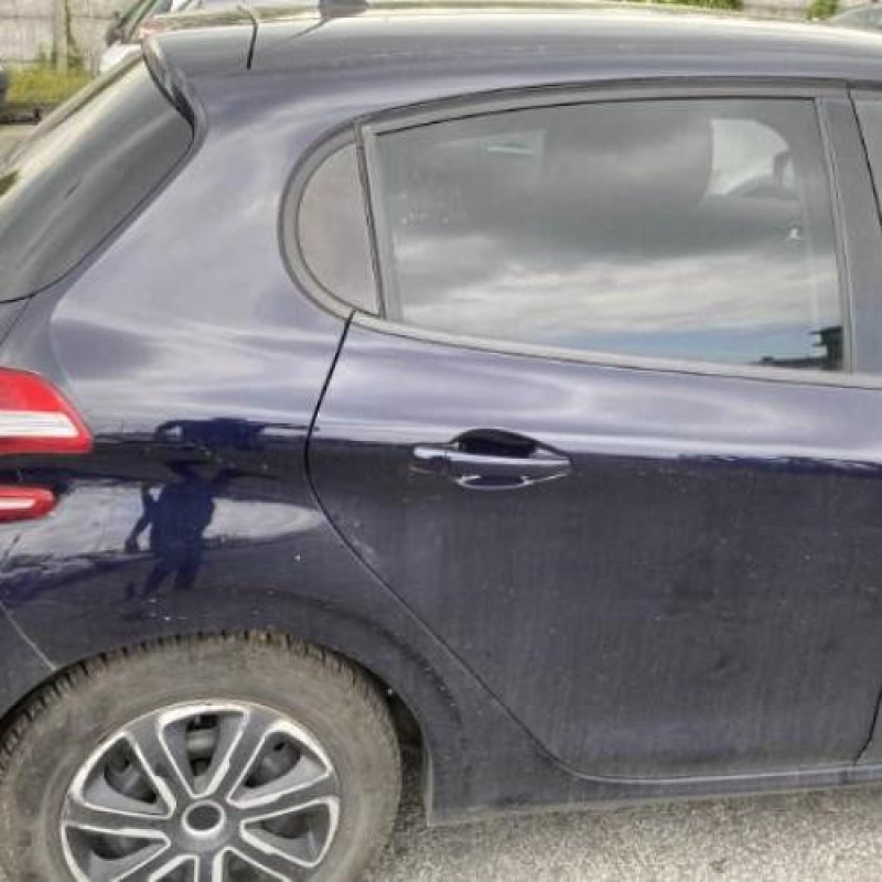 Absorbeur de pare choc arriere PEUGEOT 208 1 Photo n°19