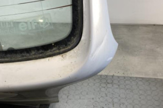 Malle/Hayon arriere RENAULT MEGANE 1