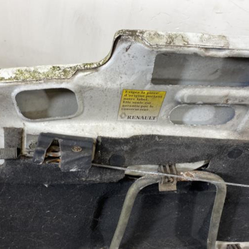 Capot RENAULT TRAFIC 1 Photo n°7