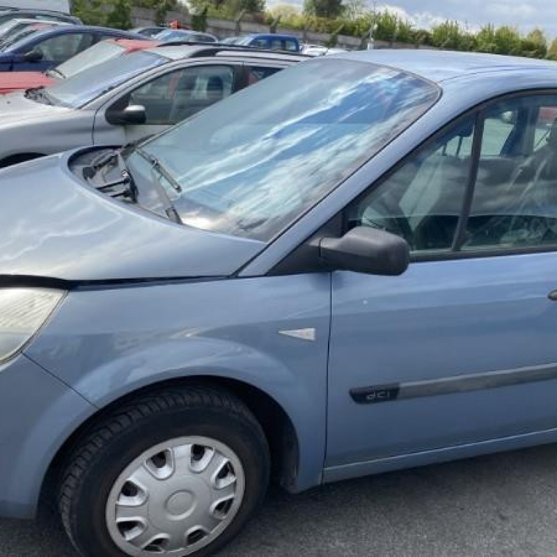 RENAULT SCENIC 2 PHASE 1 1.5 DCI - 8V TURBO Photo n°10