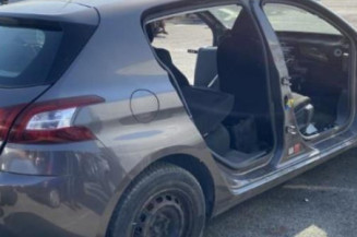 Malle/Hayon arriere PEUGEOT 308 2