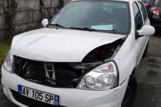 Malle/Hayon arriere RENAULT CLIO 2 CAMPUS